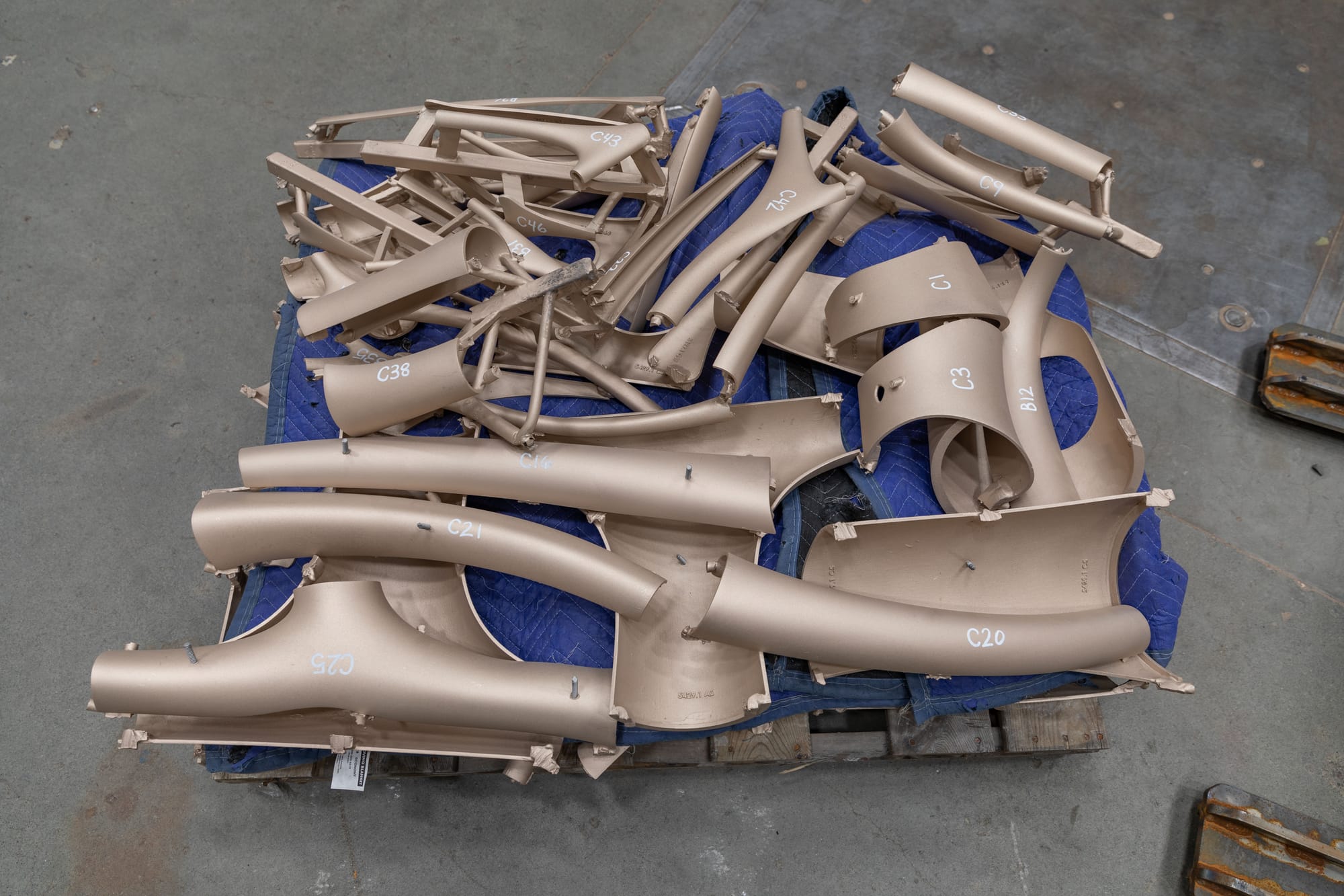 Hugging Tree bench — process